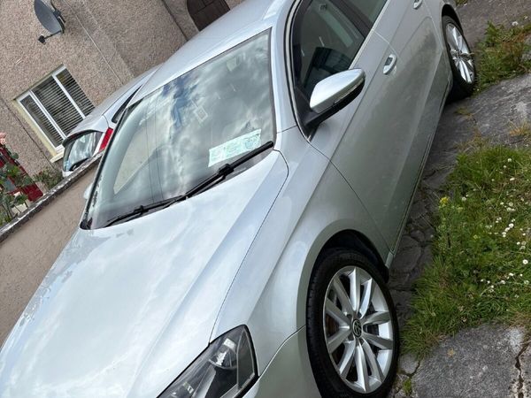 Volkswagen Passat Saloon, Diesel, 2014, Silver