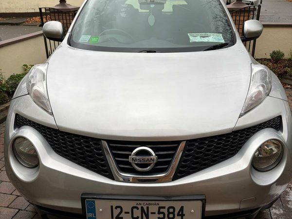 Nissan Juke SUV, Petrol, 2012, Silver