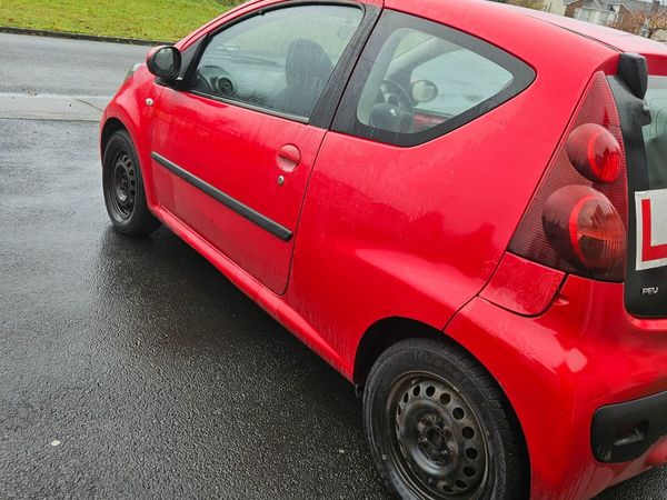 Peugeot 107 Hatchback, Petrol, 2013, Red