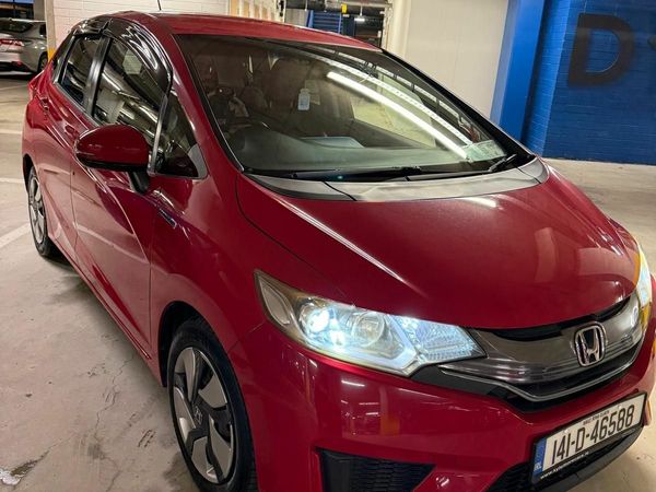 Honda Fit Hatchback, Petrol Hybrid, 2014, Red
