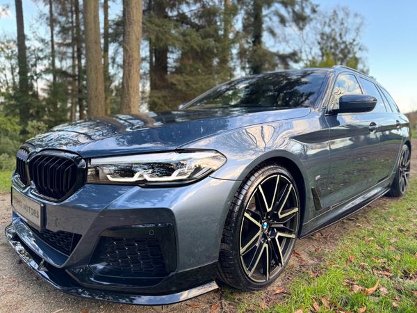BMW 5-Series Estate/Jeep, Diesel, 2024, Blue
