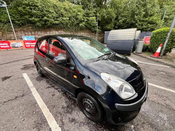 Nissan Pixo Hatchback, Petrol, 2011, Black