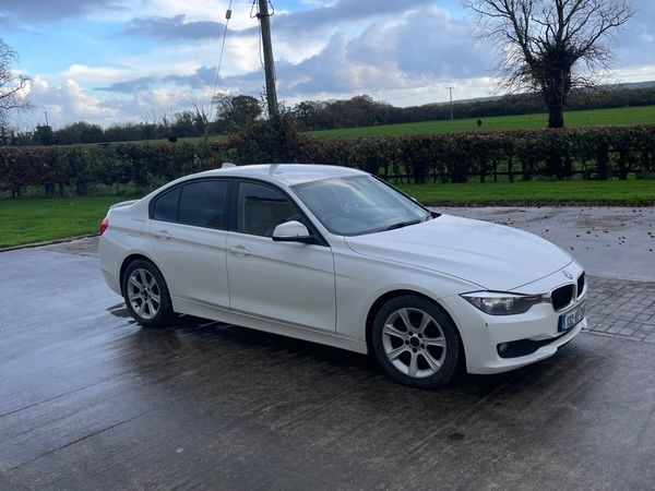 BMW 3-Series Saloon, Diesel, 2013, White
