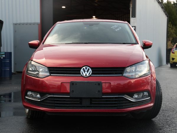 Volkswagen Polo Hatchback, Petrol, 2016, Red