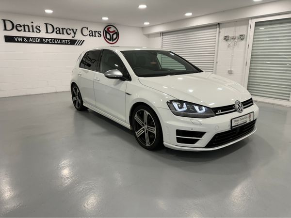 Volkswagen Golf Hatchback, Petrol, 2016, White