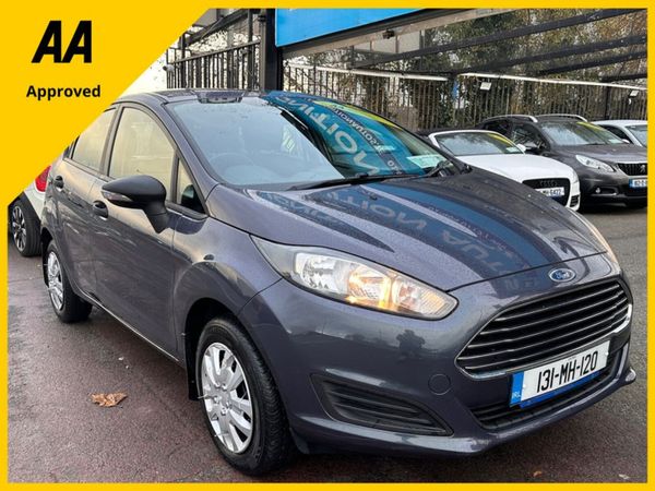 Ford Fiesta Hatchback, Petrol, 2013, Blue