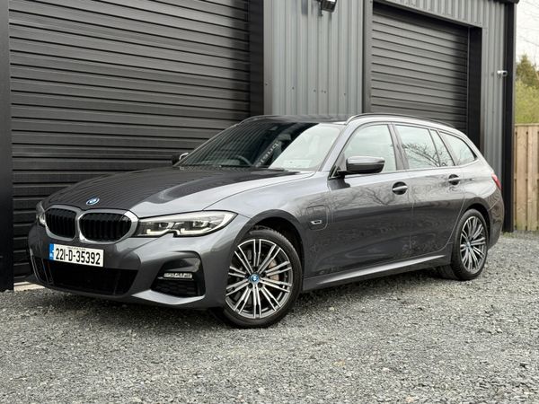 BMW 3-Series Estate, Petrol Hybrid, 2022, Grey