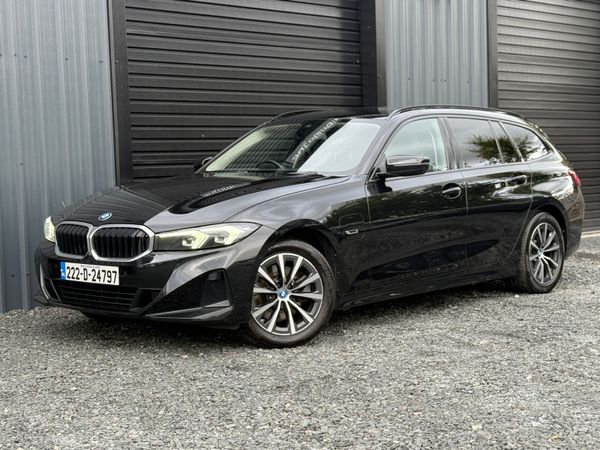 BMW 3-Series Estate, Petrol Hybrid, 2022, Black