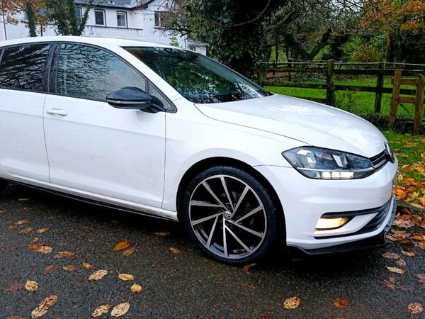 Volkswagen Golf Estate, Diesel, 2018, White