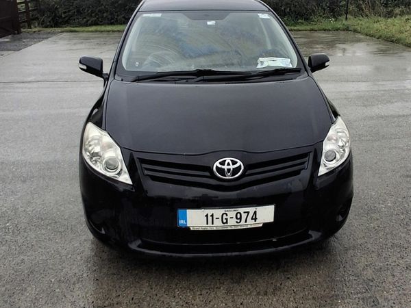Toyota Auris Hatchback, Diesel, 2011, Black