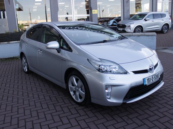 Toyota Prius Hatchback, Petrol Hybrid, 2015, Silver