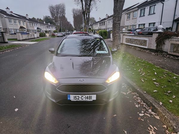 Ford Focus Saloon, Diesel, 2015, Grey