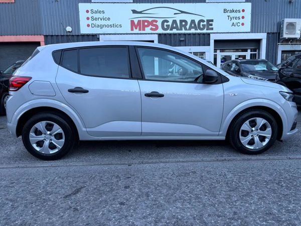 Dacia Sandero Hatchback, Petrol, 2024, Grey