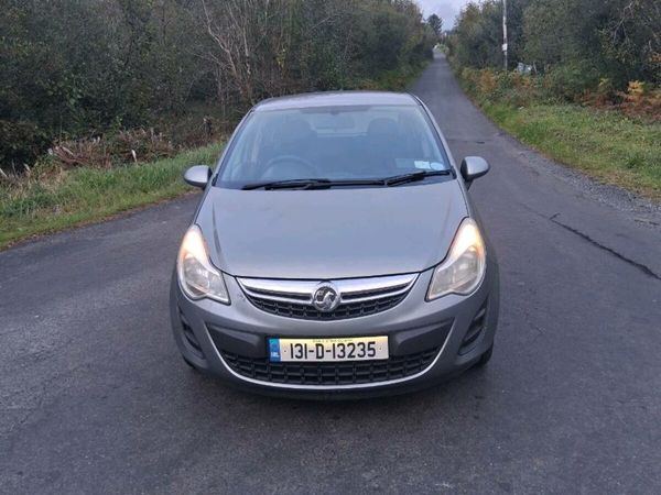 Opel Corsa Hatchback, Petrol, 2013, Silver