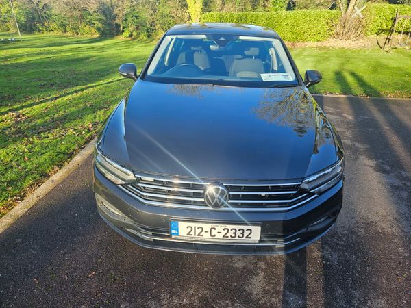 Volkswagen Passat Saloon, Diesel, 2021, Grey