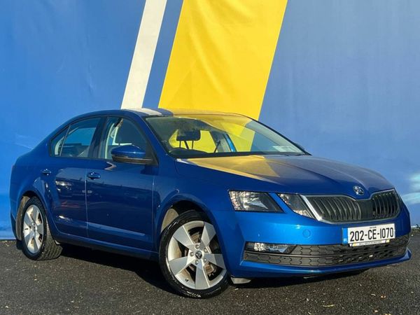 Skoda Octavia Saloon, Diesel, 2020, Blue