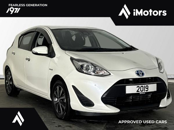 Toyota Aqua Hatchback, Petrol Hybrid, 2019, White