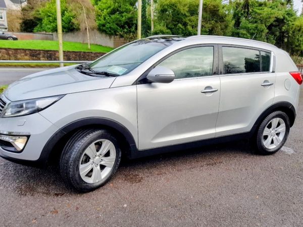 Kia Sportage SUV, Diesel, 2011, Silver
