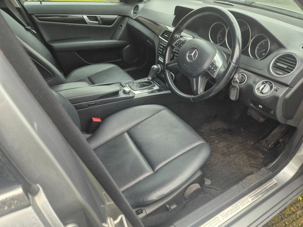 Mercedes-Benz C-Class Saloon, Diesel, 2014, Silver