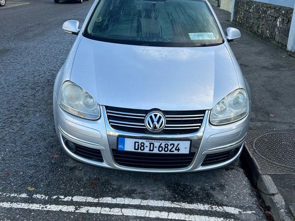 Volkswagen Jetta Saloon, Diesel, 2008, Silver