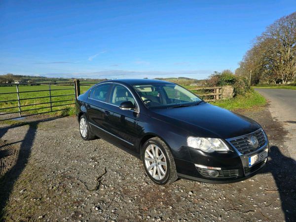 Volkswagen Passat Saloon, Diesel, 2010, Black