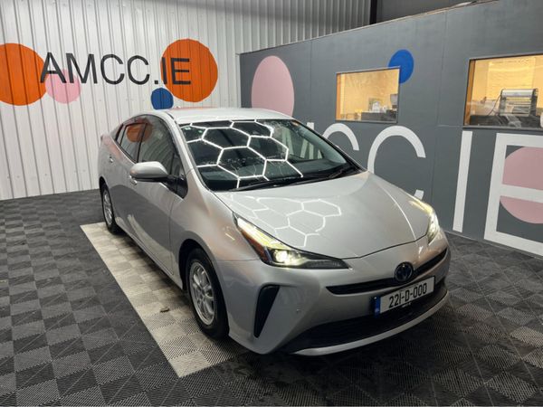 Toyota Prius Saloon, Petrol Hybrid, 2022, Silver