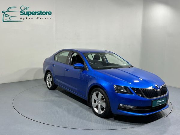Skoda Octavia Saloon, Diesel, 2019, Blue
