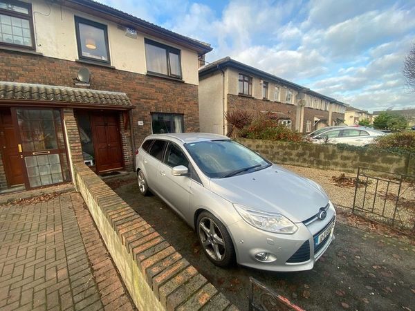 Ford Focus Estate, Petrol, 2012, Silver