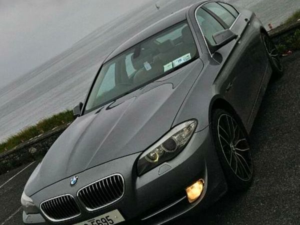 BMW 5-Series Saloon, Diesel, 2011, Grey