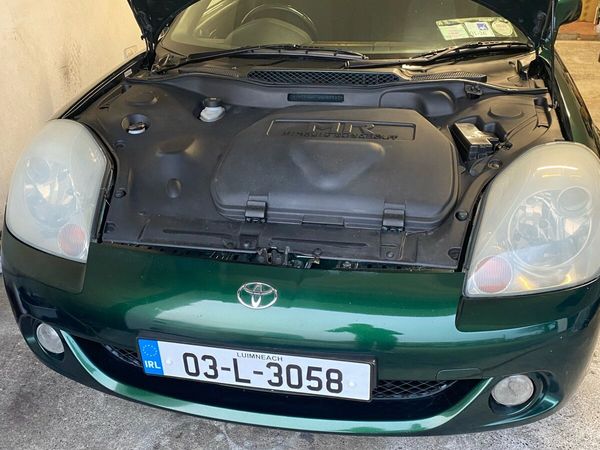 Toyota MR2 Convertible, Petrol, 2003, Green