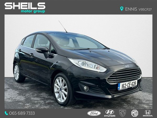 Ford Fiesta Hatchback, Petrol, 2016, Black