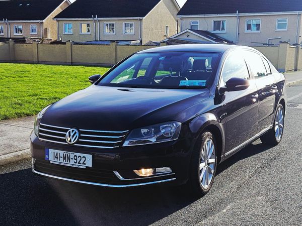 Volkswagen Passat Saloon, Diesel, 2014, Black
