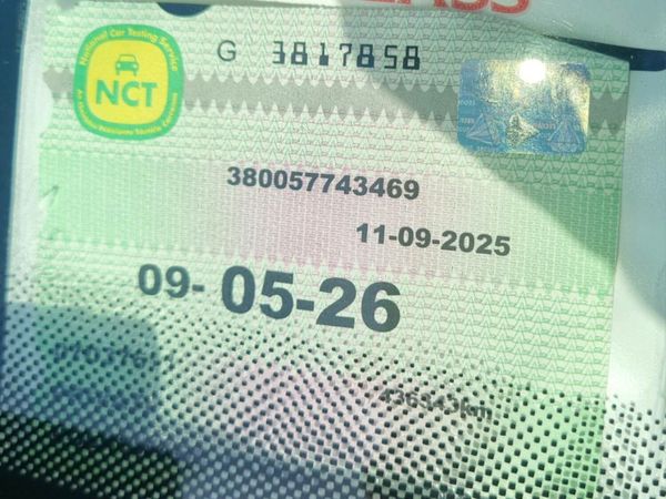 Volkswagen Passat Saloon, Diesel, 2007, Black