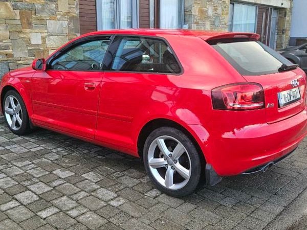 Audi A3 Hatchback, Diesel, 2011, Red