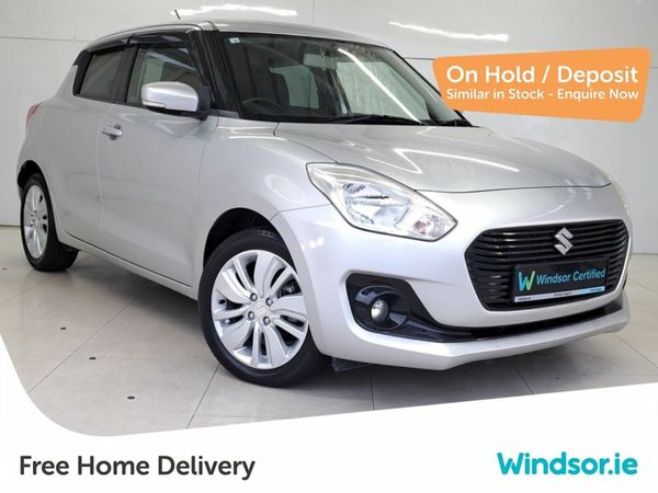 Suzuki Swift Hatchback, Petrol, 2018, Silver
