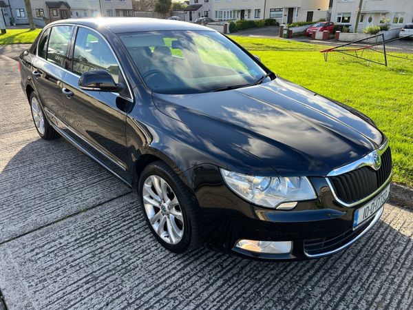 Skoda Superb Saloon, Diesel, 2010, Black