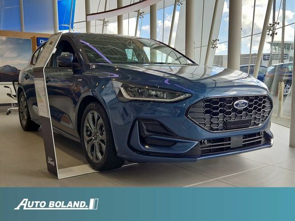 Ford Focus Hatchback, Petrol, 2026, 