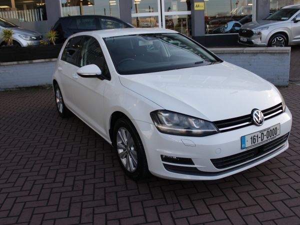 Volkswagen Golf Hatchback, Petrol, 2016, White