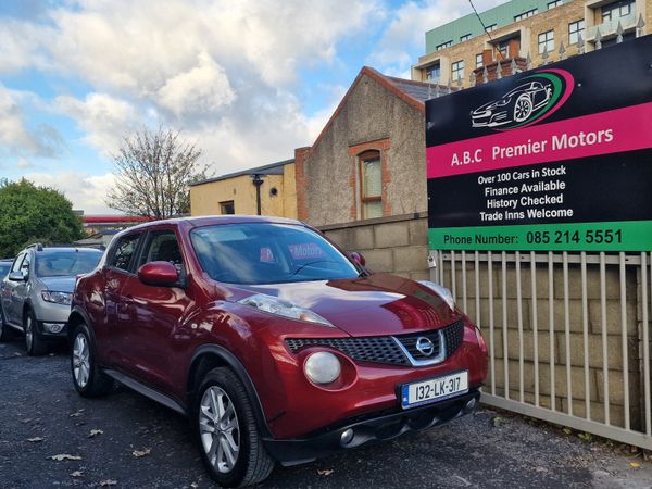 Nissan Juke SUV, Petrol, 2013, Red