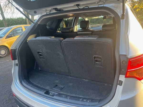 Hyundai Santa Fe SUV, Diesel, 2014, Silver