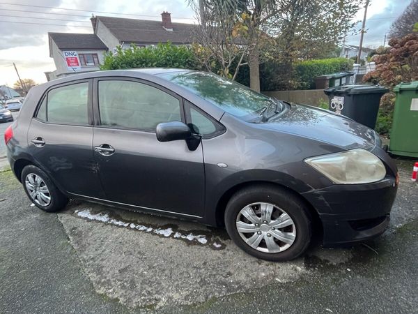 Toyota Auris Hatchback, Petrol, 2007, Grey