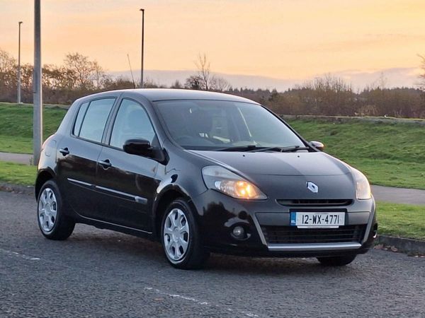 Renault Clio Hatchback, Diesel, 2012, Black