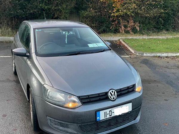 Volkswagen Polo Hatchback, Petrol, 2011, Grey