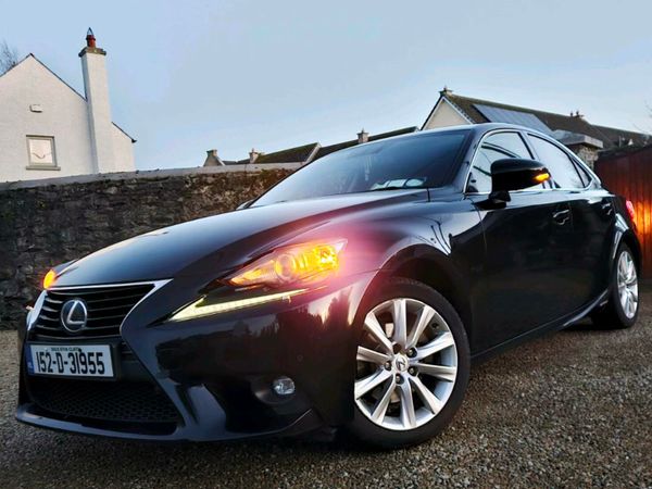Lexus IS Saloon, Petrol Hybrid, 2015, Black