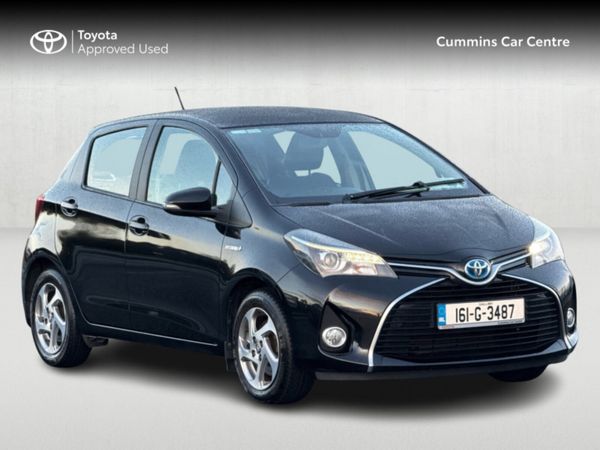 Toyota Yaris Hatchback, Petrol Hybrid, 2016, Black