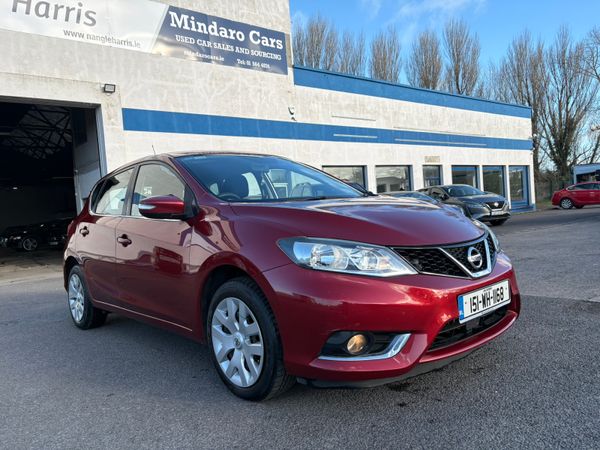 Nissan Pulsar Hatchback, Petrol, 2015, Red