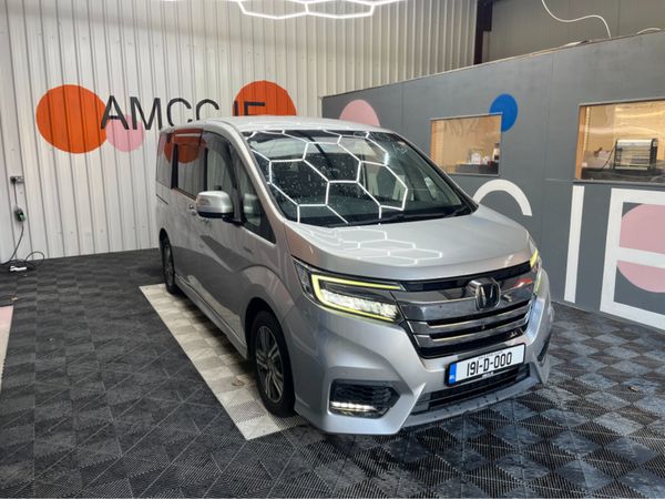 Honda Stepwagon MPV, Petrol Hybrid, 2019, Silver