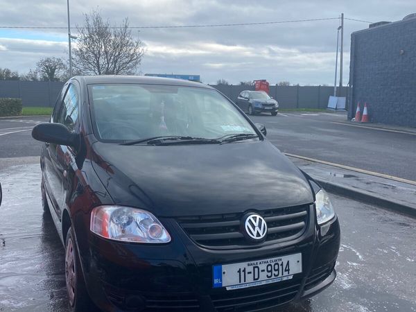 Volkswagen Fox Hatchback, Petrol, 2011, Black