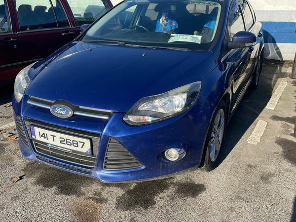 Ford Focus Hatchback, Diesel, 2014, Blue