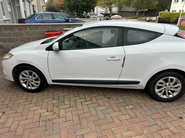 Renault Megane Coupe, Diesel, 2011, White